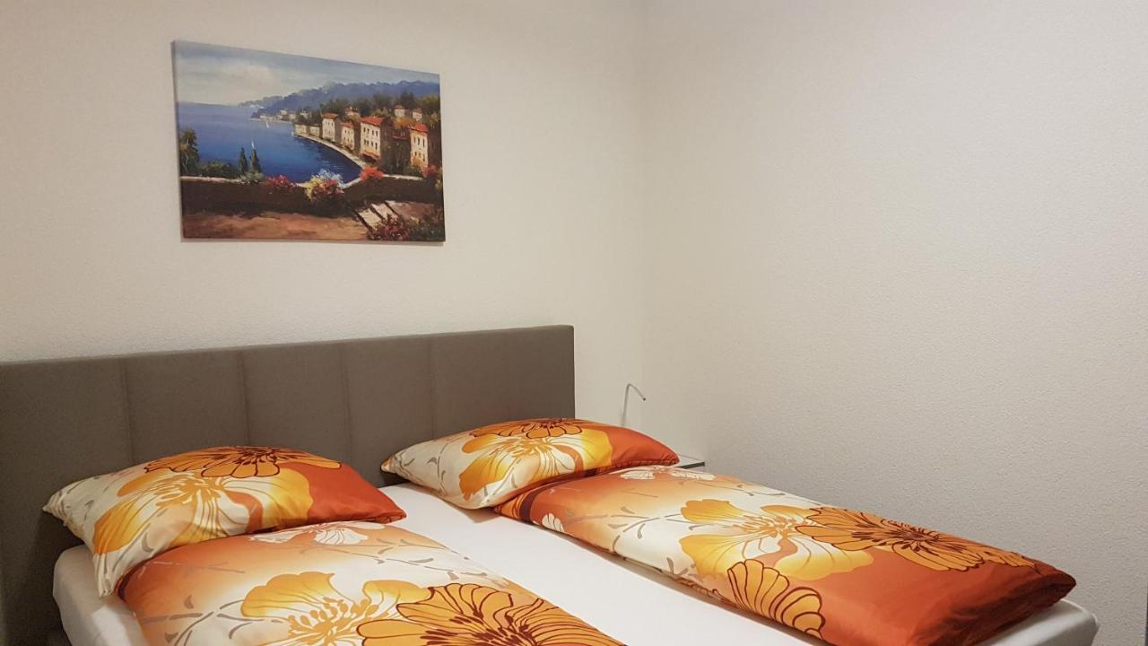 Ferienwohnung Villa Josephine บาเดนไวเลอร์ ภายนอก รูปภาพ