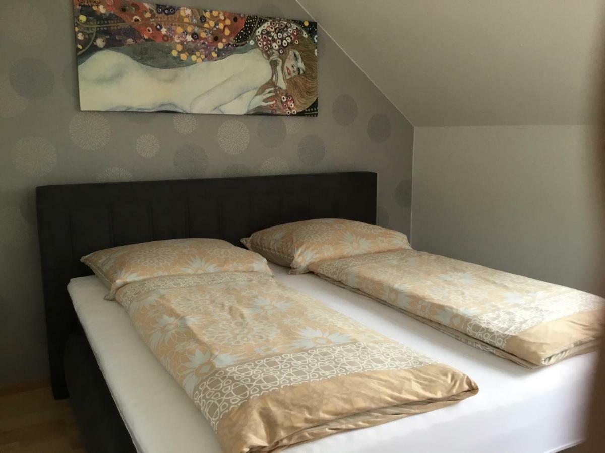 Ferienwohnung Villa Josephine บาเดนไวเลอร์ ภายนอก รูปภาพ